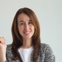 Marta Blesa Email