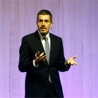 Brookfield Asset Management Employee André Flores's profile photo