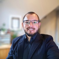 Vinicius Luz Email & Phone Number