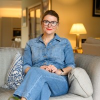 Pangea Life Employee Jo Lund's profile photo
