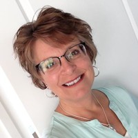 firefly grill Employee Maggie Meylor's profile photo
