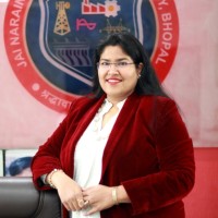 LNCT Group of Colleges Employee Pooja Chouksey's profile photo