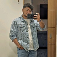 Edgar Carreón Email
