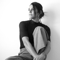 Violeta Lunar Email & Phone Number