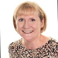 Extended Thinking Employee Michelle Daniels's profile photo