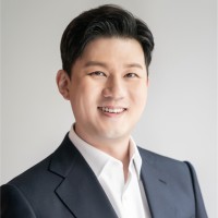 Hyunjun Cho Email