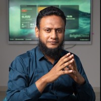 Smart Building Engineering Employee Hamza Ansari's profile photo