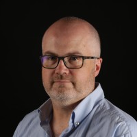 Replace Employee Laurent Villemin's profile photo