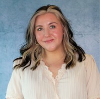 Samantha M. Email & Phone Number