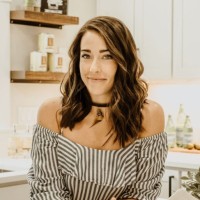 Stellar Realty Northwest Employee Kailey Taylor's profile photo