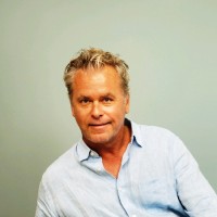 Lee Bell Email & Phone Number