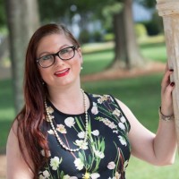 Eagle Ranch Employee Jennifer Loggins's profile photo
