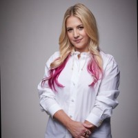 Lauren Smith Email & Phone Number