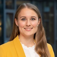 Carina Mieth Email