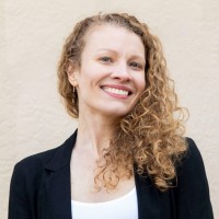 Lauren King Email & Phone Number