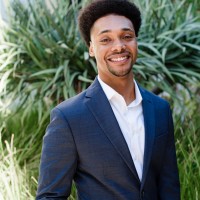 D’Armand le’On Email