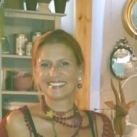 Clo Gulersen Email