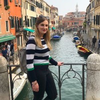 Hello Starling Employee Nia Sandford's profile photo