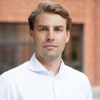 Maximilian O. Email