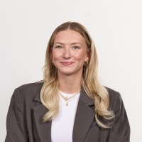 Simone W. Email