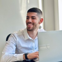 Leonardo Moretti Email