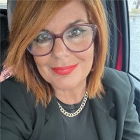 Julia Redner Email & Phone Number