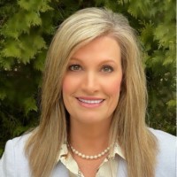 Coldwell Banker North Shore Employee Michelle Nick's profile photo