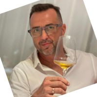 MOCCA CAFE Employee Eusebio Martin's profile photo