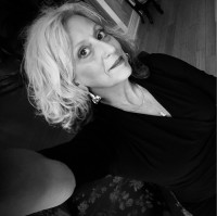 Suzanne Daniele Email & Phone Number