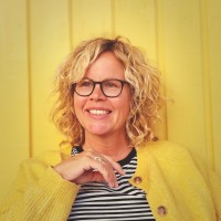 Alie Klompmaker Email