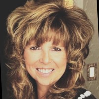 Golden Van Lines, Inc. Employee Kristi Winter-Davidson's profile photo