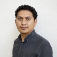 Miguel Reyna Email