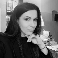 Katarzyna Łaszkiewicz Email