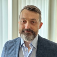 Helmut Klug Email