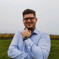 Marton Péter Email