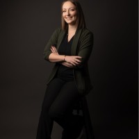 Plateforme i Employee Julia Schmitt's profile photo