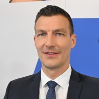 Markus Ludwig Email