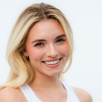 Mila Castleman Email