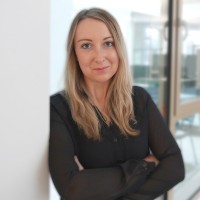 Nadine Maier Email