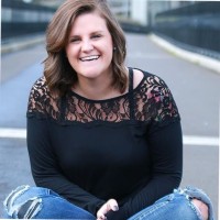 Lauren Pennington Email & Phone Number