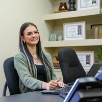 Charlii Thompson Email & Phone Number