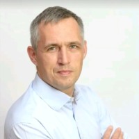 Łukasz Fludra Email