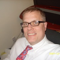 E-mail e número de telefone de George Maynard