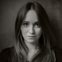 Agnieszka Starowicz Email