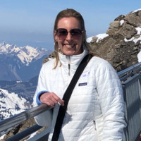 R&R Healthcare Communications Employee Jennifer Hughes's profile photo