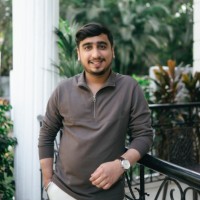 Straight Growth Employee Akshat Ratnani's profile photo