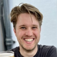 Edit Employee Daniel Bradford's profile photo