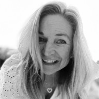 InsideJob Employee Angela Rogers's profile photo