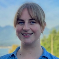E-mail e número de telefone de Amy Moorcroft
