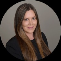 Lindsey Smith Email & Phone Number